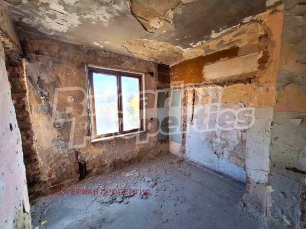 Продава многостаен, гр. бобов дол, област кюстендил