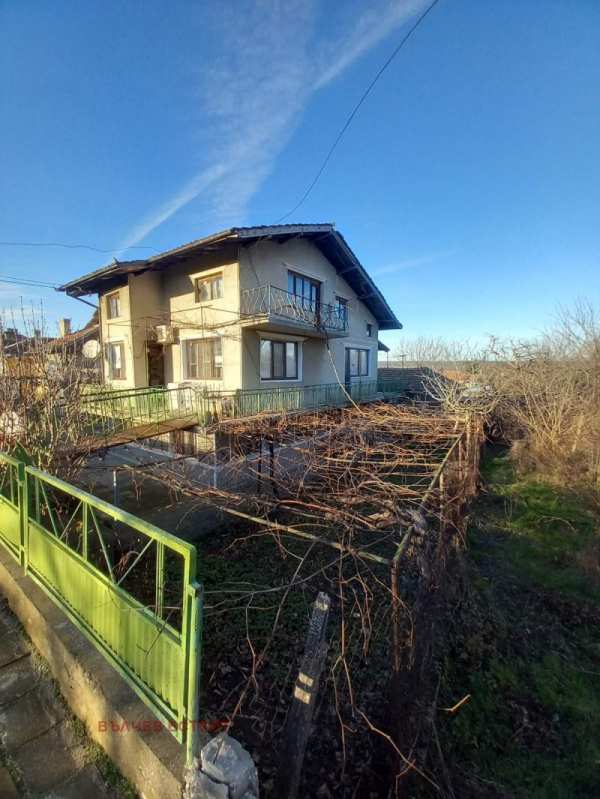 Продава къща, с. старо оряхово, област варна