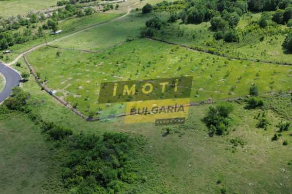 Продава парцел, гр. момчилград, област кърджали