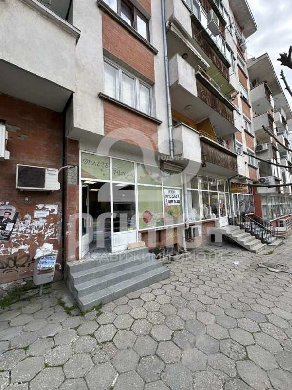 Продава магазин, гр. велико търново, център