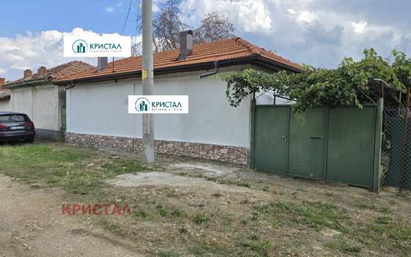 Продава къща, с. стрелци, област пловдив