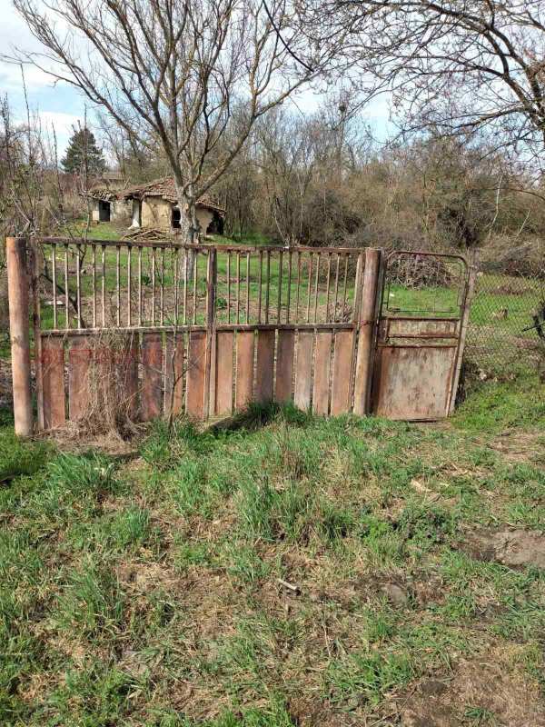 Продава парцел, с. бръшлен, област русе
