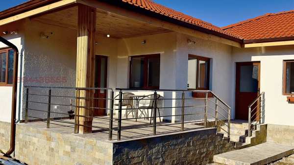 Продава къща, с. българево, област добрич