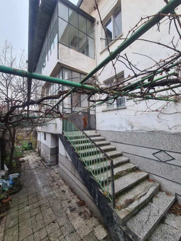 Продава къща, гр. хасково, промишлена зона - изток