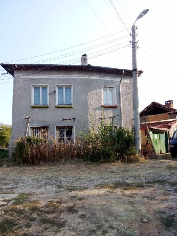 Продава къща, с. радювене, област ловеч