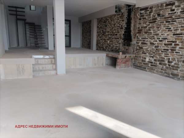 Продава къща, гр. стара загора, железник - център