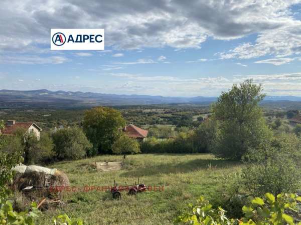 Продава парцел, с. челопек, област враца