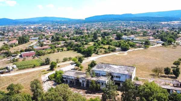 Продава пром. помещение, гр. смядово, област шумен