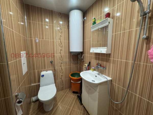 Продава 2-стаен, гр. ямбол, златен рог