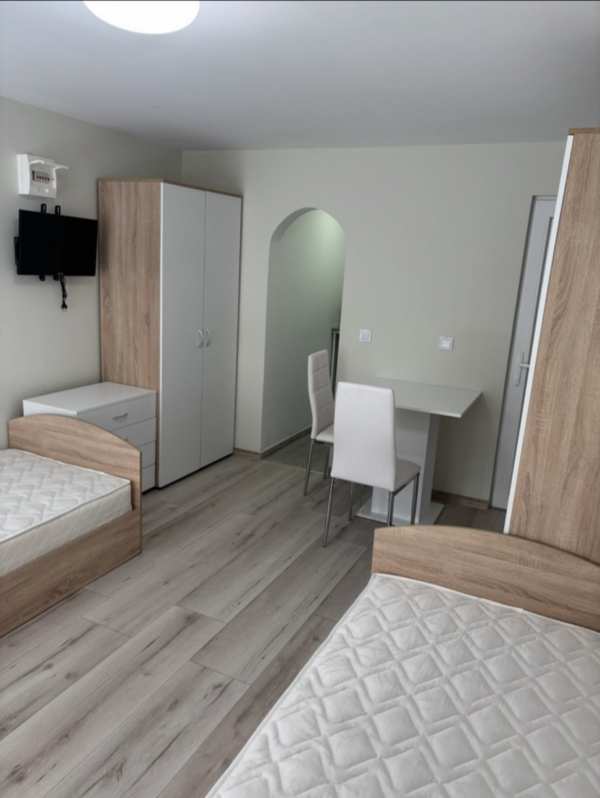 Продава 1-стаен, гр. варна, бриз