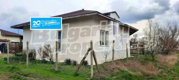 Продава къща, с. царичино, област добрич
