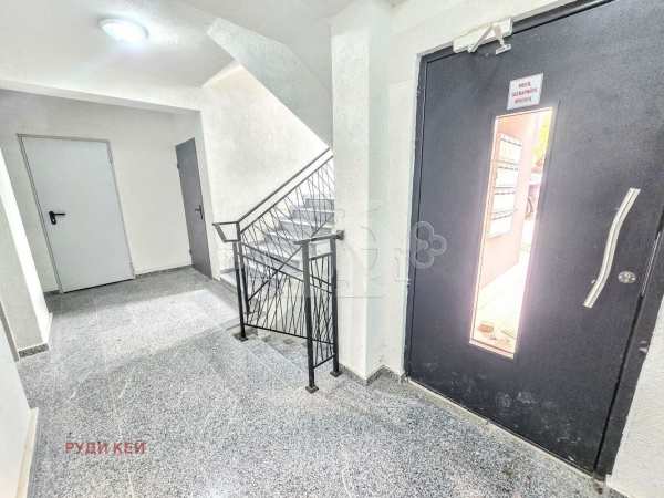Продава офис, гр. варна, операта