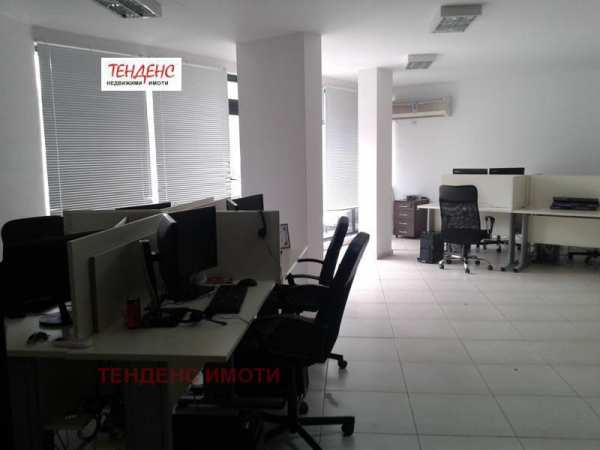 Продава офис, гр. кърджали, възрожденци