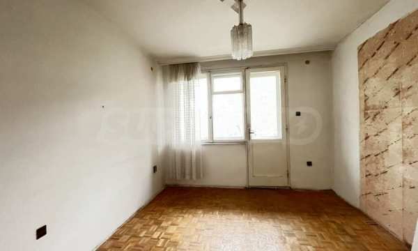 Продава 3-стаен, гр. бургас, център