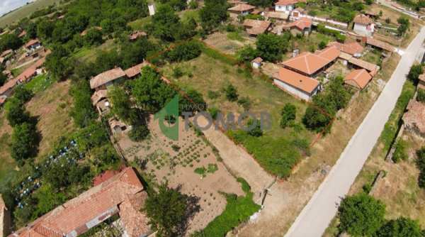 Продава парцел, с. ловец, област шумен