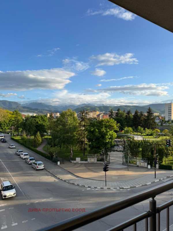 Продава многостаен, гр. самоков, област софия област