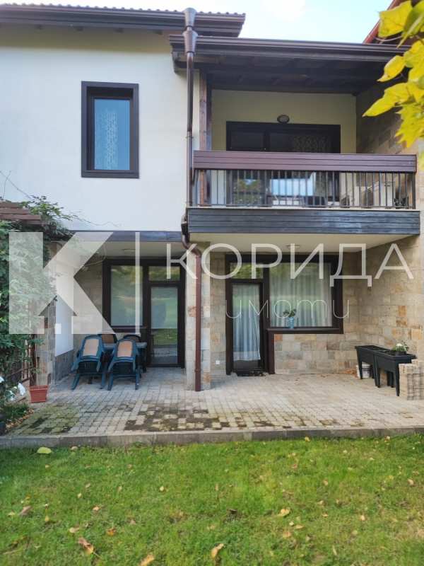 Продава къща, гр. правец, област софия област