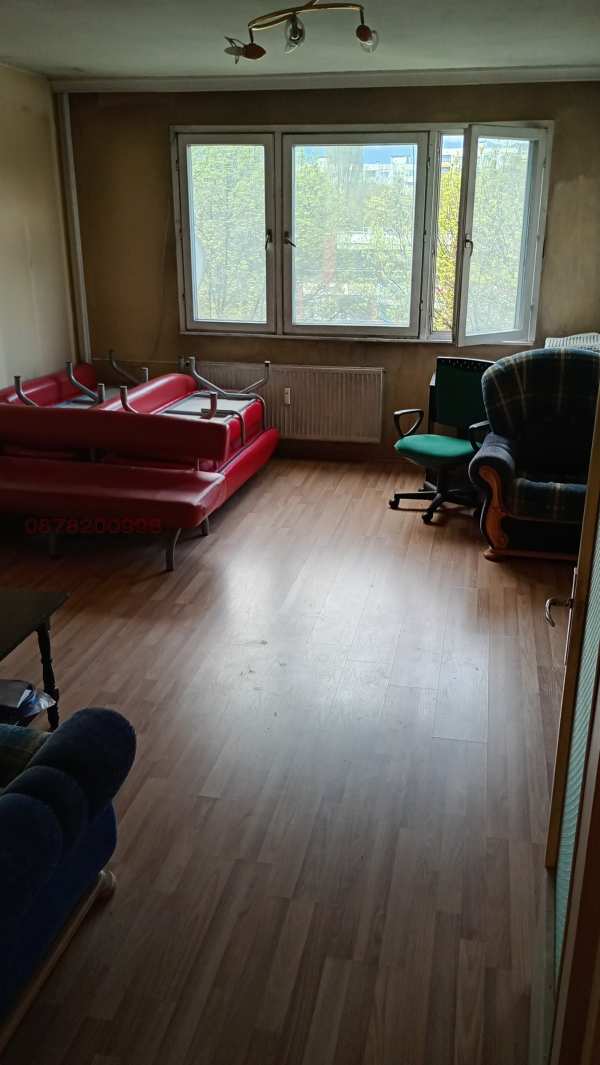 Продава 4-стаен, гр. софия, света троица
