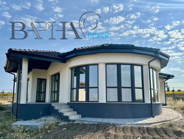 Продава къща, с. кичево, област варна