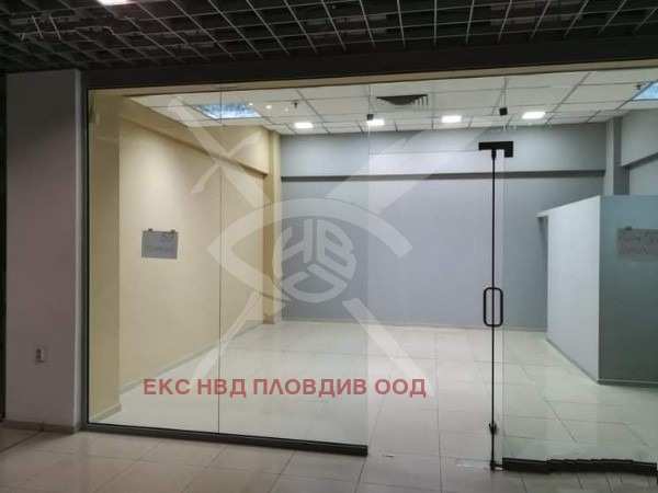 Продава магазин, гр. пловдив, център