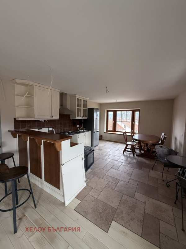 Продава 3-стаен, гр. банско, област благоевград