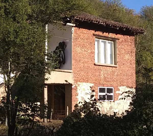Продава къща, гр. калофер, област пловдив