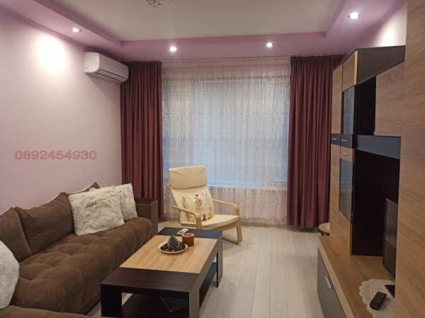 Продава 2-стаен, гр. пазарджик, изток