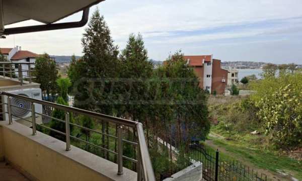 Продава  къща гр. Созопол, област Бургас
      120 кв.м