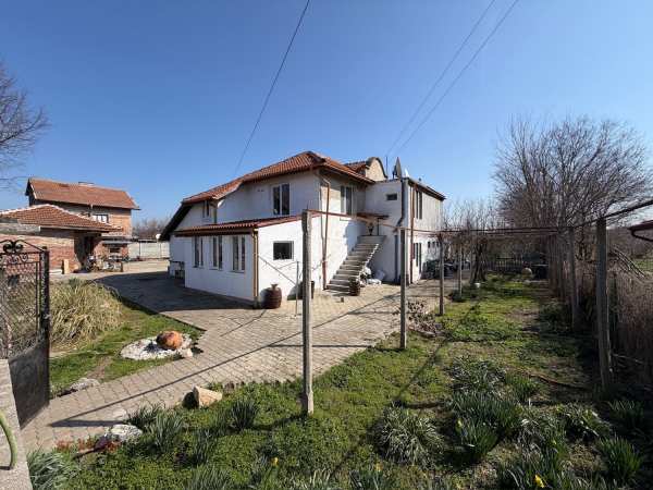 Продава къща, гр. камено, област бургас