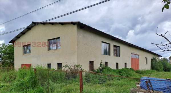 Продава пром. помещение, с. сенокос, област добрич