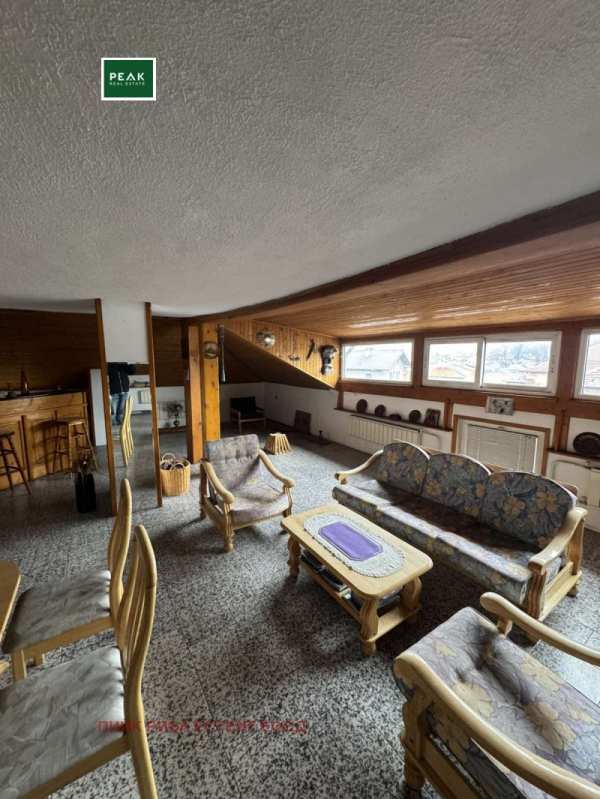 Продава хотел, гр. ихтиман, област софия област