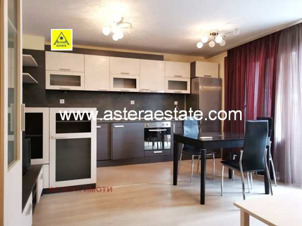 Продава 2-стаен, гр. благоевград, идеален център