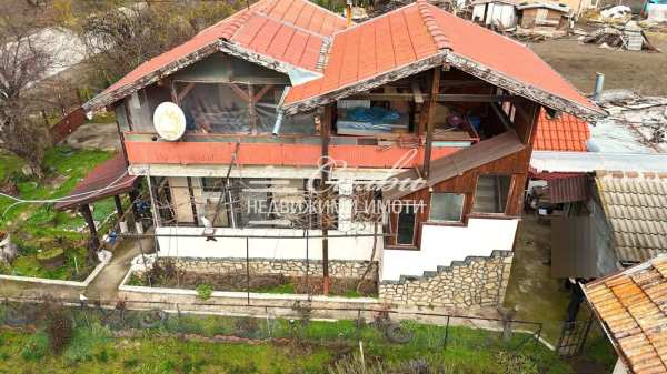 Продава къща, с. златна нива, област шумен