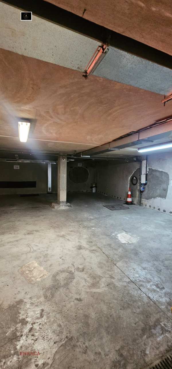 Продава гараж, паркомясто, гр. софия, център