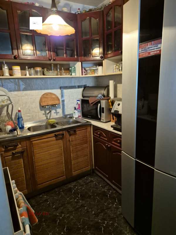 Продава мезонет, гр. радомир, област перник