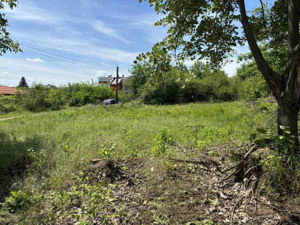 Продава парцел, гр. плевен, м-т плочата