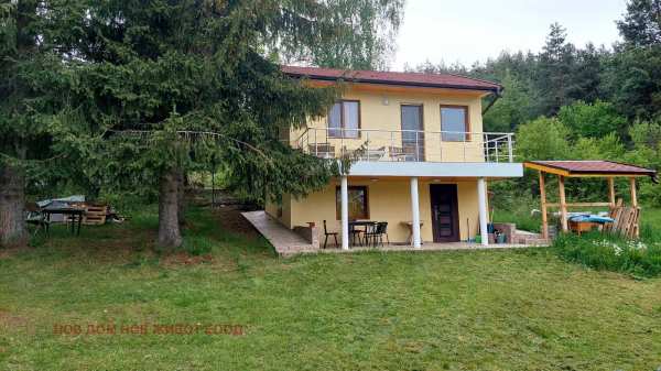 Продава къща, с. белчин, област софия област