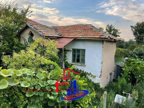 Продава къща, с. дибич, област шумен