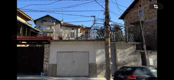 Продава къща, гр. пещера, област пазарджик
