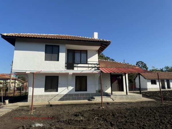 Продава къща, с. симеоново, област ямбол