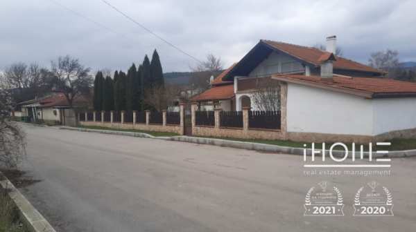 Продава парцел, с. ковачевци, област перник