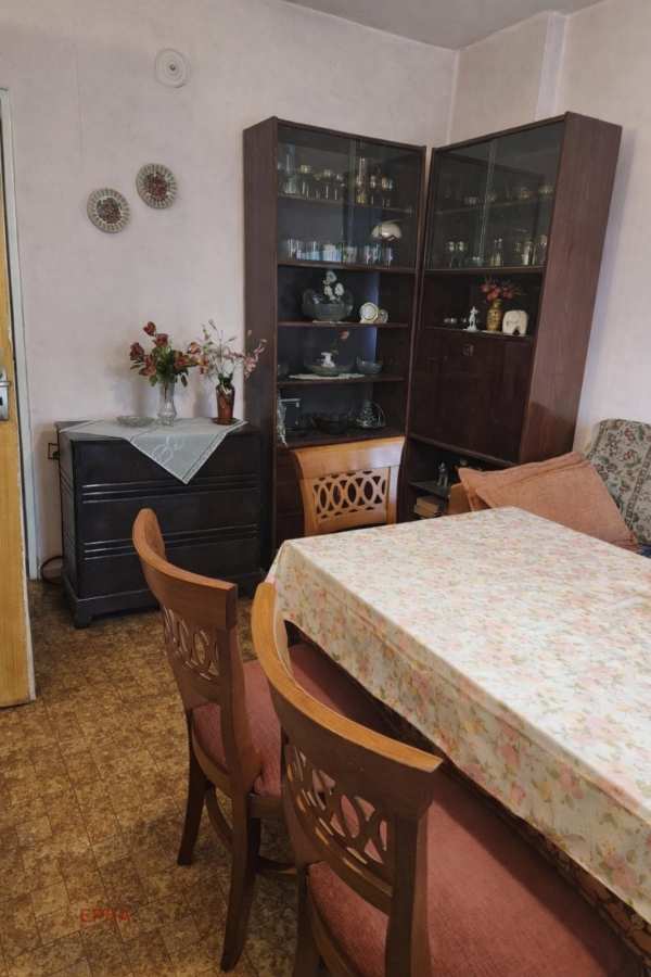 Продава 3-стаен, гр. хасково, център