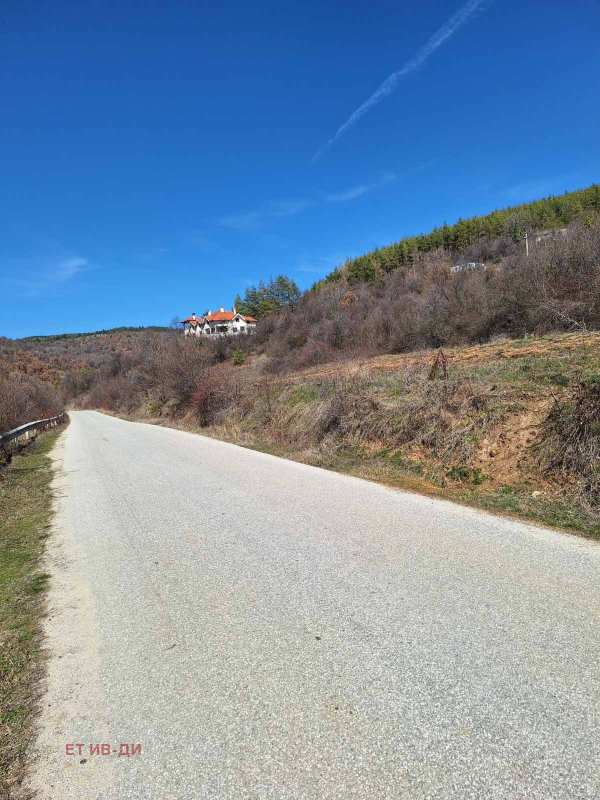 Продава парцел, с. горна василица, област софия област