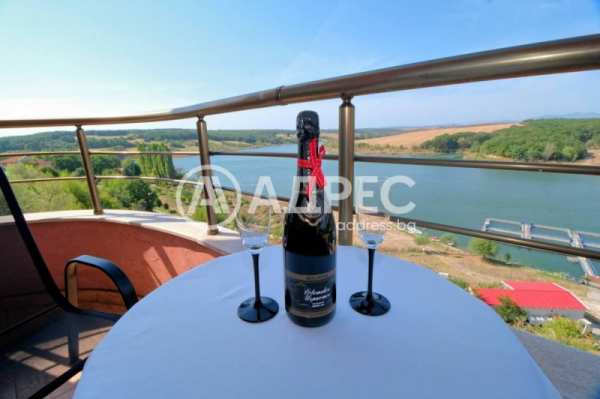 Продава хотел, гр. хасково, в.з. хасково