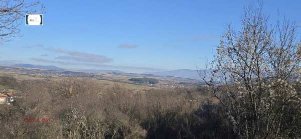 Продава парцел, с. черна гора, област перник