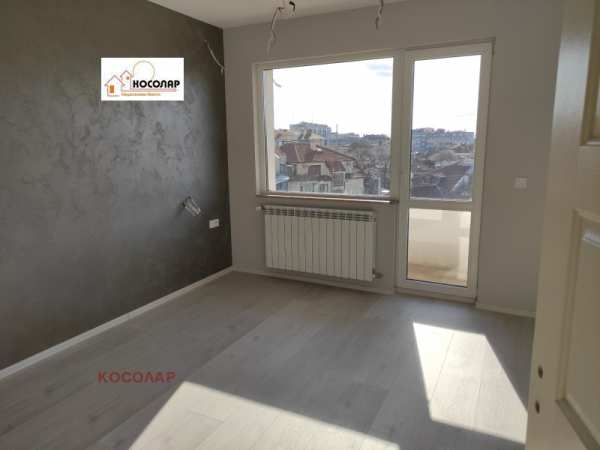 Продава  4-стаен град Русе, Център
      100 кв.м