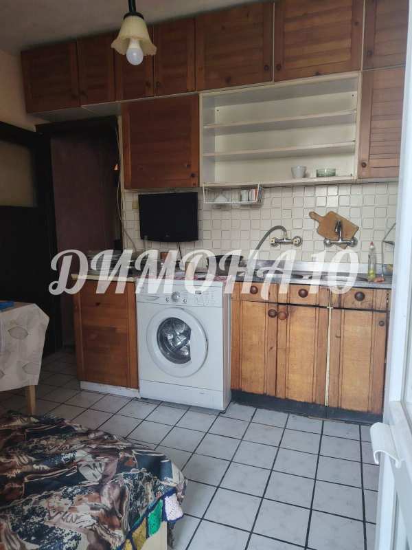 Продава 3-стаен, гр. русе, възраждане