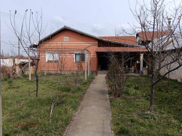 Продава къща, с. торос, област ловеч