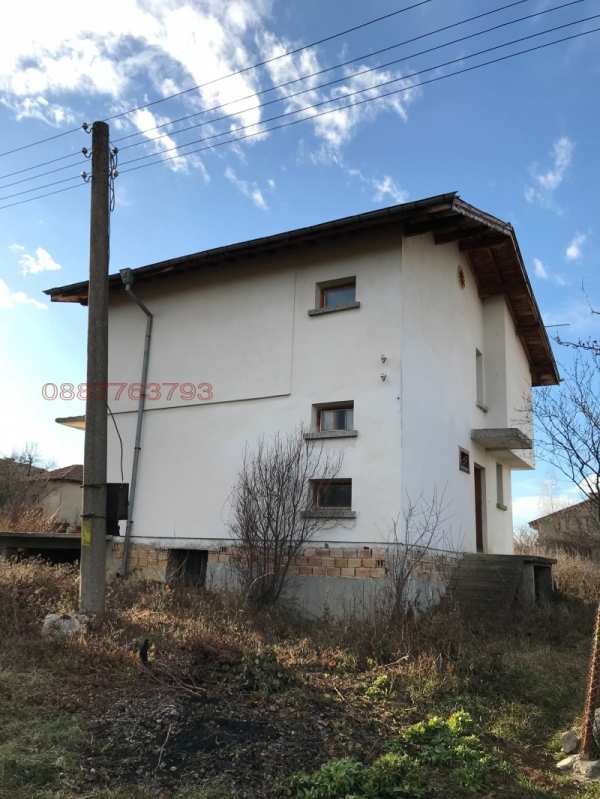 Продава къща, гр. годеч, област софия област