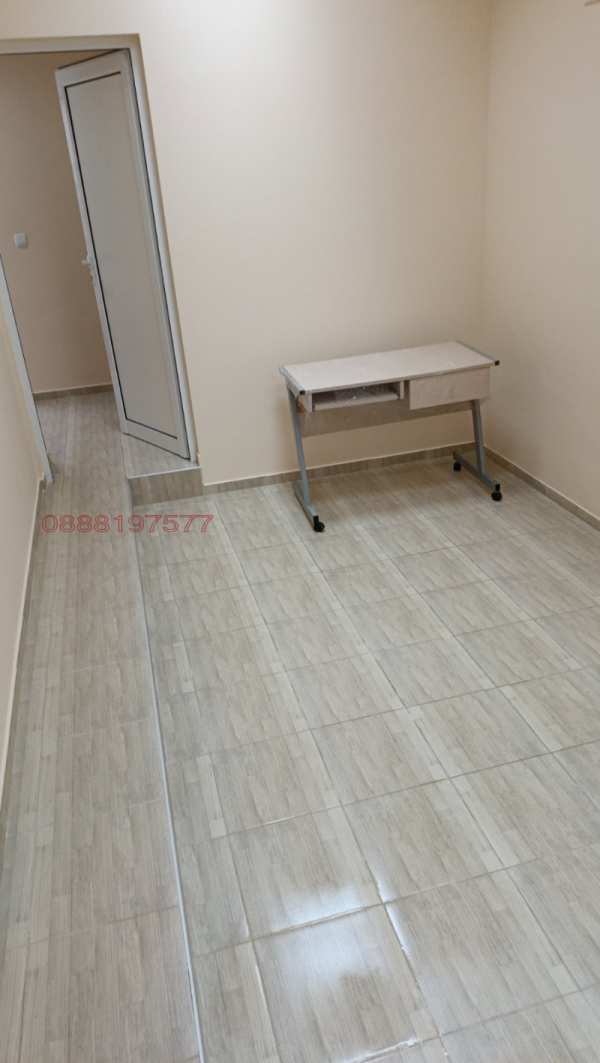 Продава  магазин град Плевен, Сторгозия
      27 кв.м